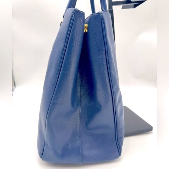 Auth Prada Blue Azzuro Saffiano Leather Galleria Double Zip Lux Tote Bag Large - Picture 6 of 15
